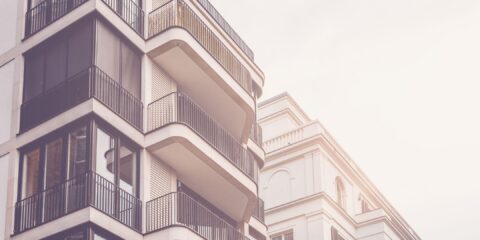 ACTUALIDAD DEL CONTRATO DE CORRETAJE INMOBILIARIO