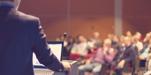 CHARLA: Como presentar tu primera ponencia?